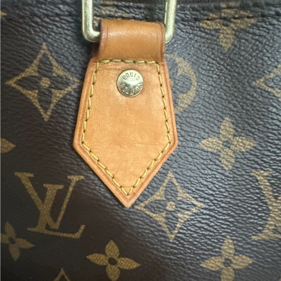 Louis Vuitton Alma PM - Picture 6 of 10